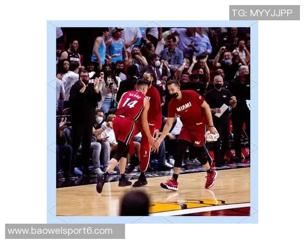 热火全员发力十人出战九人得分七人上双成功复仇尼克斯展现强大团队实力